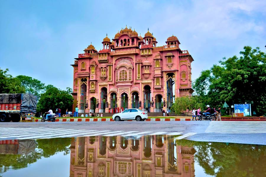 Delhi Agra Jaipur 4 Days Golden triangle tour